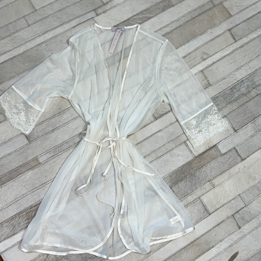 Fleur’t woman’s robe
